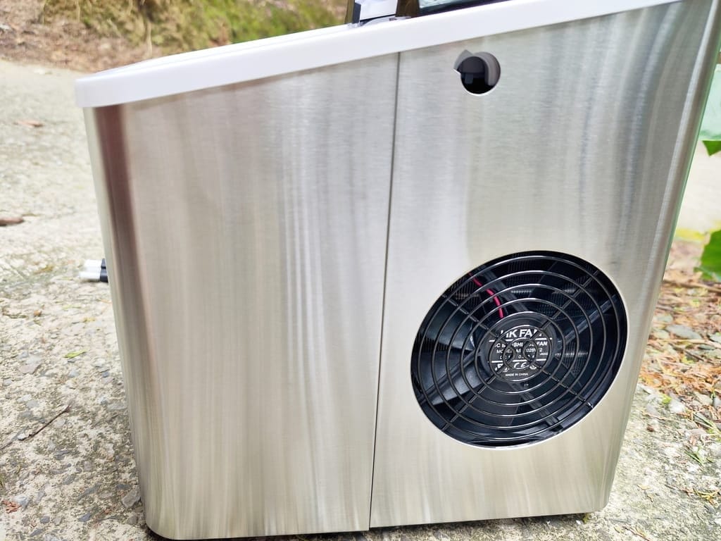 |好攜帶製冰機 | KOHZII 康馳 手提式全自動製冰機KIM1211SS,7分鐘快速製冰.體型輕巧大容量.享受冰塊無需久候! - 第12張圖 |好攜帶製冰機 | KOHZII 康馳 手提式全自動製冰機KIM1211SS,7分鐘快速製冰.體型輕巧大容量.享受冰塊無需久候!