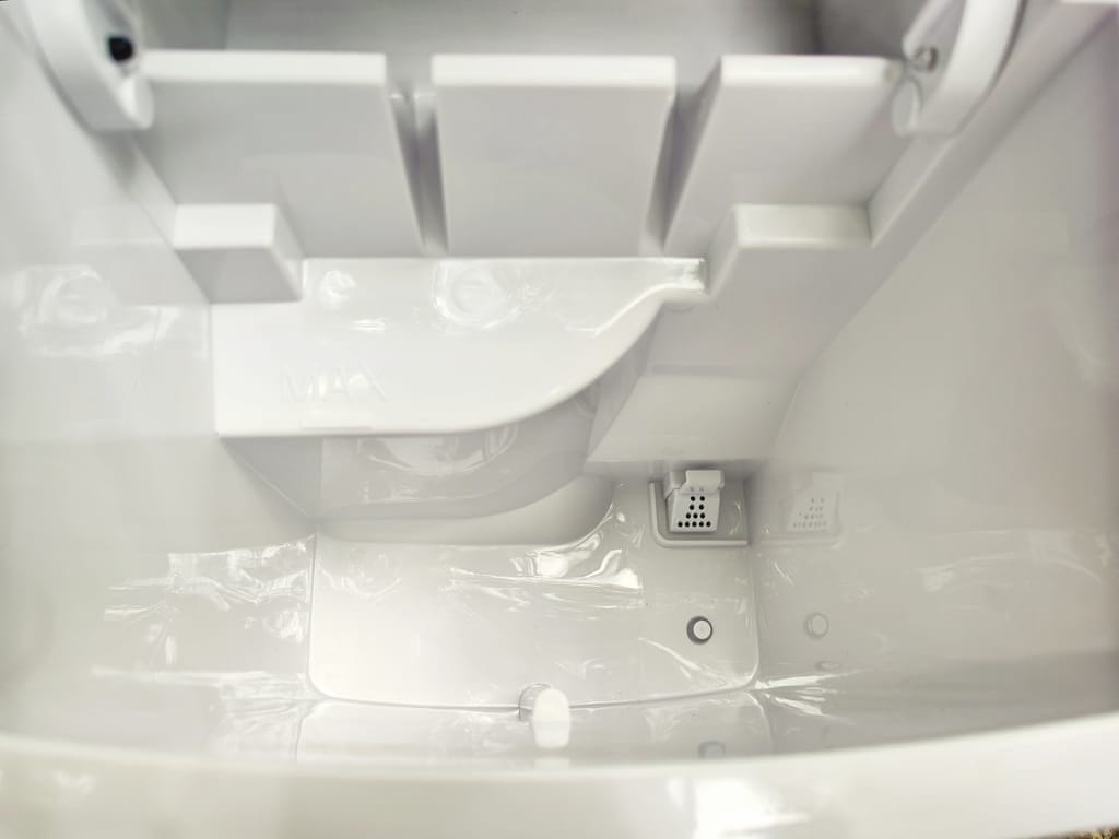 |好攜帶製冰機 | KOHZII 康馳 手提式全自動製冰機KIM1211SS,7分鐘快速製冰.體型輕巧大容量.享受冰塊無需久候! - 第19張圖 |好攜帶製冰機 | KOHZII 康馳 手提式全自動製冰機KIM1211SS,7分鐘快速製冰.體型輕巧大容量.享受冰塊無需久候!