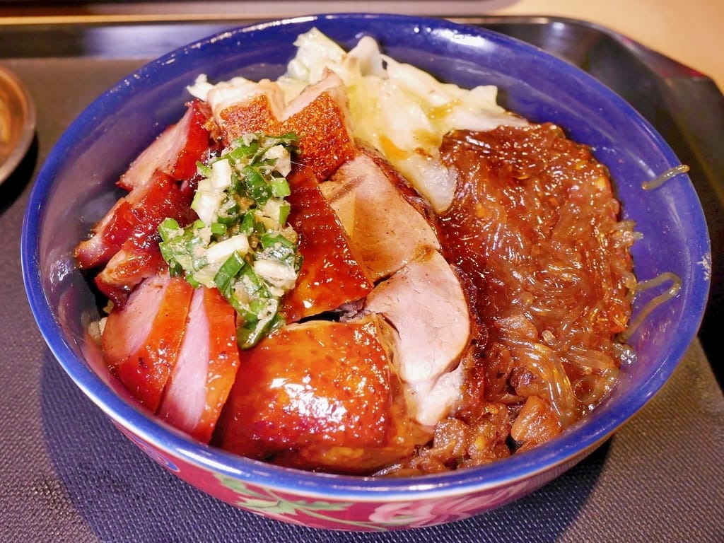 |大安區美食|新德士港味燒臘舖,港式燒臘傳承與創新,肉量足相當有誠意,美味份量大的燒臘飯 - 第17張圖 |大安區美食|新德士港味燒臘舖,港式燒臘傳承與創新,肉量足相當有誠意,美味份量大的燒臘飯