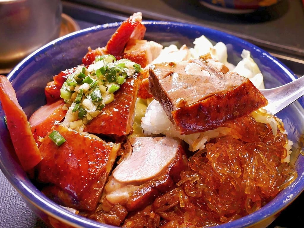 |大安區美食|新德士港味燒臘舖,港式燒臘傳承與創新,肉量足相當有誠意,美味份量大的燒臘飯 - 第20張圖 |大安區美食|新德士港味燒臘舖,港式燒臘傳承與創新,肉量足相當有誠意,美味份量大的燒臘飯