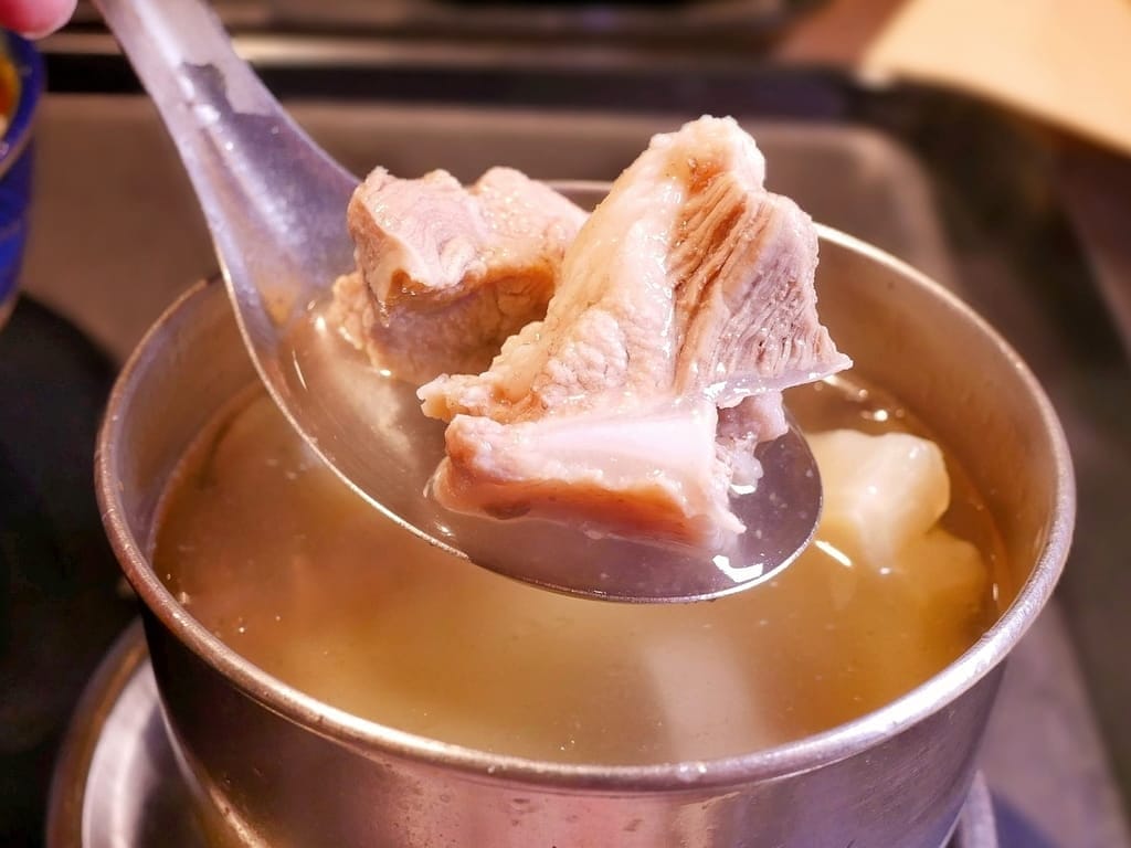 |大安區美食|新德士港味燒臘舖,港式燒臘傳承與創新,肉量足相當有誠意,美味份量大的燒臘飯 - 第29張圖 |大安區美食|新德士港味燒臘舖,港式燒臘傳承與創新,肉量足相當有誠意,美味份量大的燒臘飯