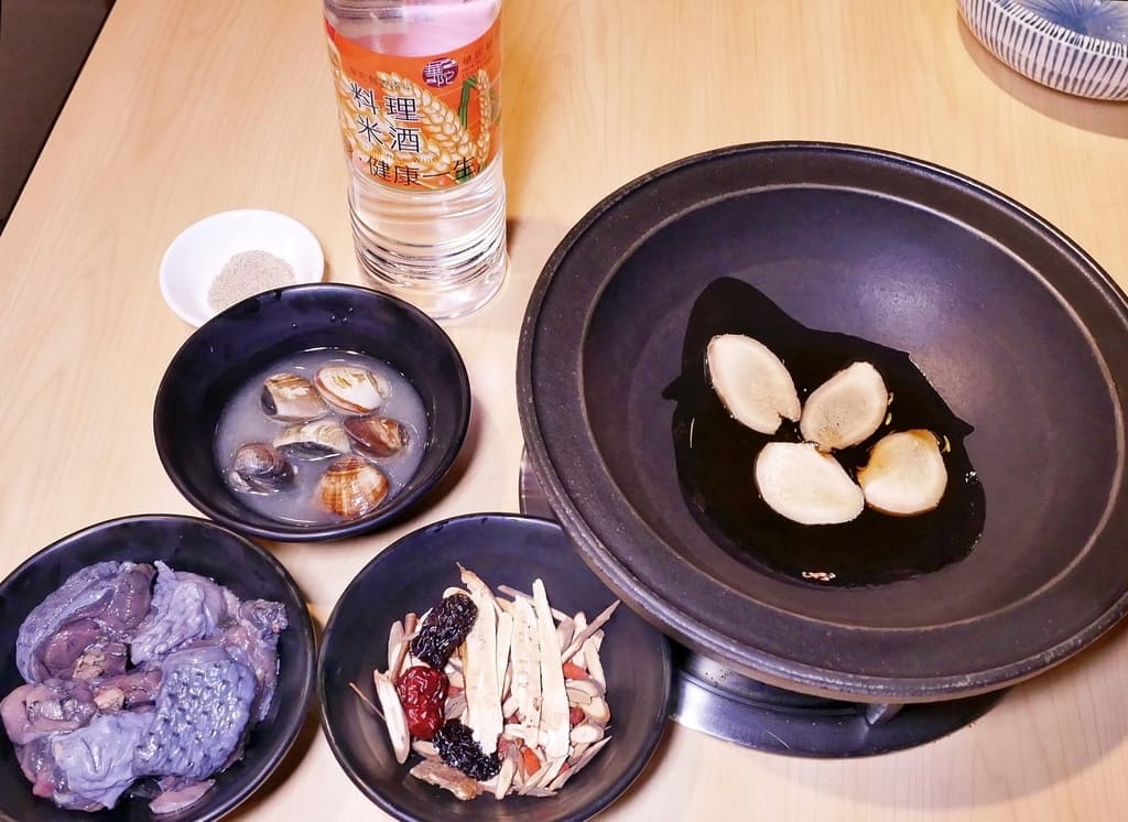 | 超人氣排隊名店 | 狂一鍋北樹林區插旗,多種主題湯底任選,台味火鍋香氣濃郁.自助吧免費吃!! - 第53張圖 | 超人氣排隊名店 | 狂一鍋北樹林區插旗,多種主題湯底任選,台味火鍋香氣濃郁.自助吧免費吃!!