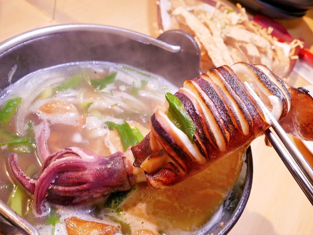 | 超人氣排隊名店 | 狂一鍋北樹林區插旗,多種主題湯底任選,台味火鍋香氣濃郁.自助吧免費吃!! - 第48張圖 | 超人氣排隊名店 | 狂一鍋北樹林區插旗,多種主題湯底任選,台味火鍋香氣濃郁.自助吧免費吃!!