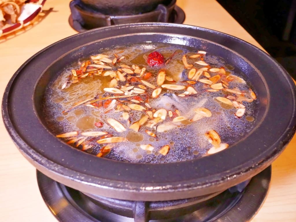 | 超人氣排隊名店 | 狂一鍋北樹林區插旗,多種主題湯底任選,台味火鍋香氣濃郁.自助吧免費吃!! - 第58張圖 | 超人氣排隊名店 | 狂一鍋北樹林區插旗,多種主題湯底任選,台味火鍋香氣濃郁.自助吧免費吃!!