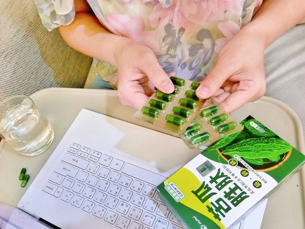 | 甜食控保健品推薦| JoyHui 苦瓜胜肽素食膠囊.協助穩定調節生理機能,維持正常代謝力! - 第19張圖 | 甜食控保健品推薦| JoyHui 苦瓜胜肽素食膠囊.協助穩定調節生理機能,維持正常代謝力!