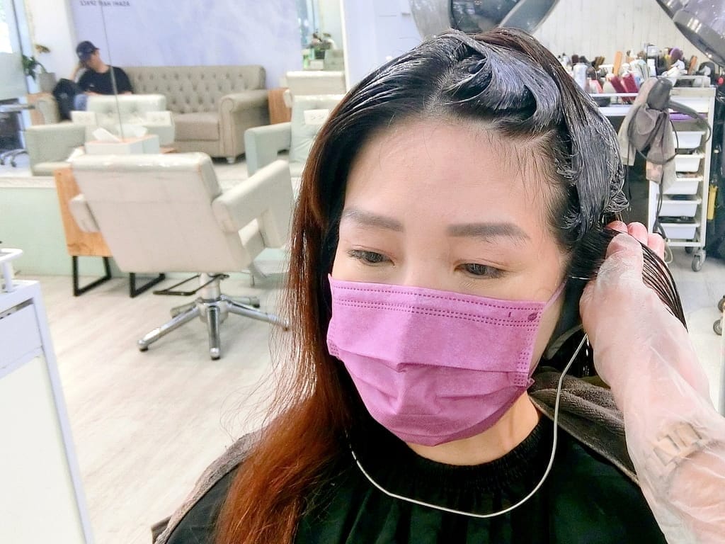 | 板橋染髮推薦|旭Asahi hair space 板橋店.不挑膚色的蜜糖棕髮色.不想化妝也有好氣色.女神結構護髮! - 第25張圖 | 板橋染髮推薦|旭Asahi hair space 板橋店.不挑膚色的蜜糖棕髮色.不想化妝也有好氣色.女神結構護髮!