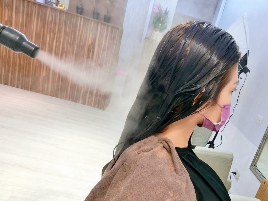 | 板橋染髮推薦|旭Asahi hair space 板橋店.不挑膚色的蜜糖棕髮色.不想化妝也有好氣色.女神結構護髮! - 第37張圖 | 板橋染髮推薦|旭Asahi hair space 板橋店.不挑膚色的蜜糖棕髮色.不想化妝也有好氣色.女神結構護髮!