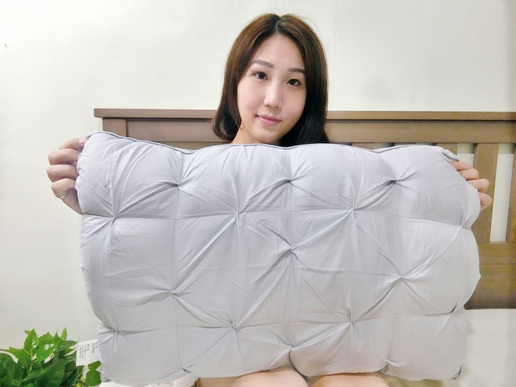 |枕頭使用心得|WIWI石墨烯舒眠枕.完美支撐頭頸肩.怎麼睡都舒適~ - 第6張圖 |枕頭使用心得|WIWI石墨烯舒眠枕.完美支撐頭頸肩.怎麼睡都舒適~