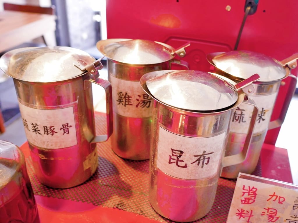 | 新莊火鍋 | 囍富火鍋.當月壽星送海陸肉肉蛋糕.費時熬煮湯頭,肉肉控大滿足! - 第15張圖 | 新莊火鍋 | 囍富火鍋.當月壽星送海陸肉肉蛋糕.費時熬煮湯頭,肉肉控大滿足!