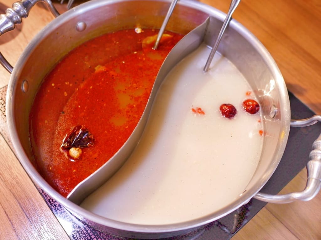 | 新莊火鍋 | 囍富火鍋.當月壽星送海陸肉肉蛋糕.費時熬煮湯頭,肉肉控大滿足! - 第18張圖 | 新莊火鍋 | 囍富火鍋.當月壽星送海陸肉肉蛋糕.費時熬煮湯頭,肉肉控大滿足!