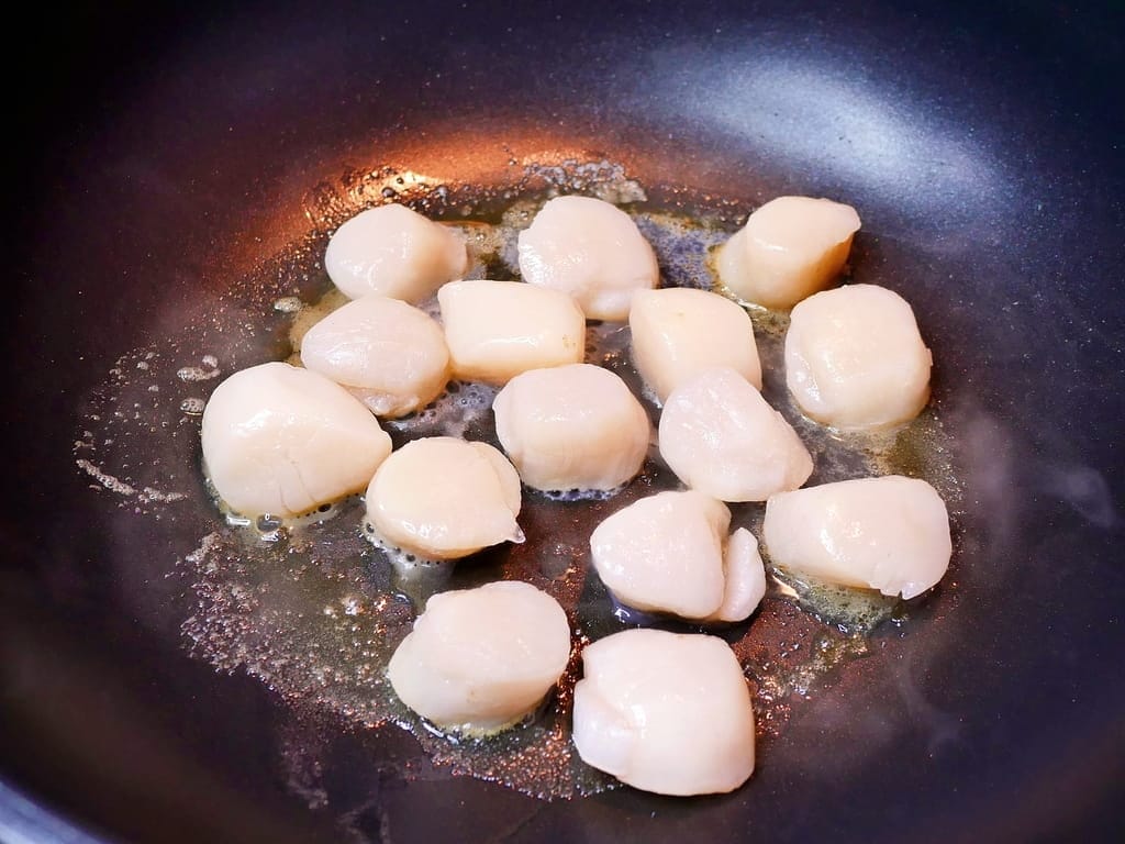 |2024年菜|日芳珍饌 五福臨門鍋.2024年夜飯,鮑魚米雞/生食級頂級干貝/醬煮鮑魚.美味又方便! - 第49張圖 |2024年菜|日芳珍饌 五福臨門鍋.2024年夜飯,鮑魚米雞/生食級頂級干貝/醬煮鮑魚.美味又方便!