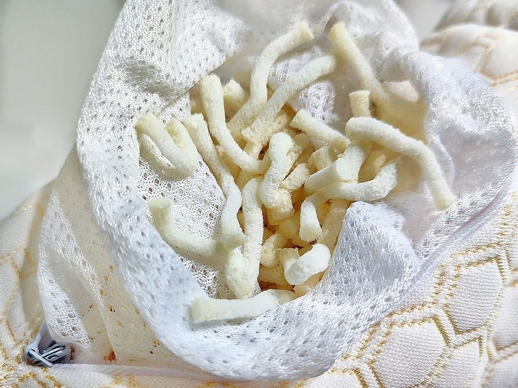 |乳膠枕推薦|日本旭川 神の枕.石墨稀金絲布.恆溫/抗菌/透氣.挑選對的枕頭一覺到天亮! - 第14張圖 |乳膠枕推薦|日本旭川 神の枕.石墨稀金絲布.恆溫/抗菌/透氣.挑選對的枕頭一覺到天亮!