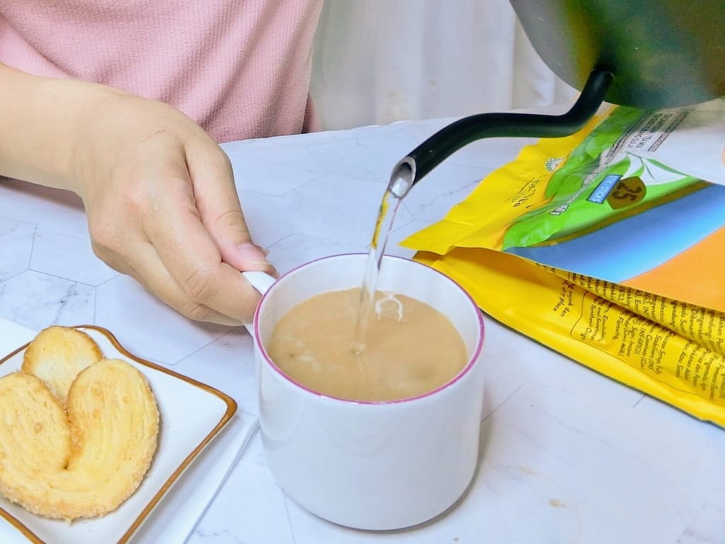 ｜即溶咖啡推薦｜Super咖啡／奶茶六款開箱心得．沖泡咖啡．網購奶茶．冰冰的喝也濃郁！
