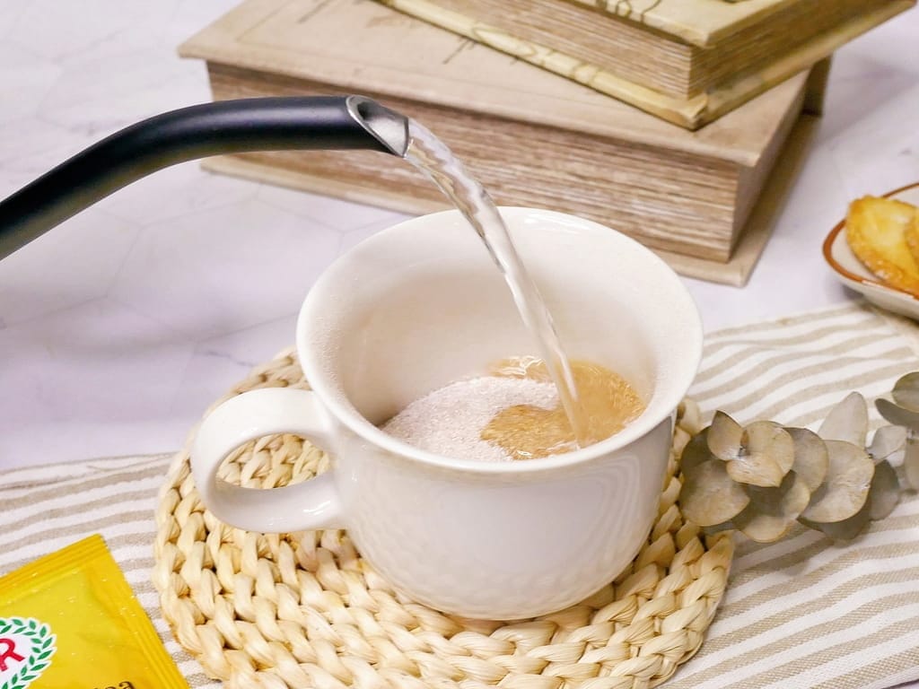｜即溶咖啡推薦｜Super咖啡／奶茶六款開箱心得．沖泡咖啡．網購奶茶．冰冰的喝也濃郁！