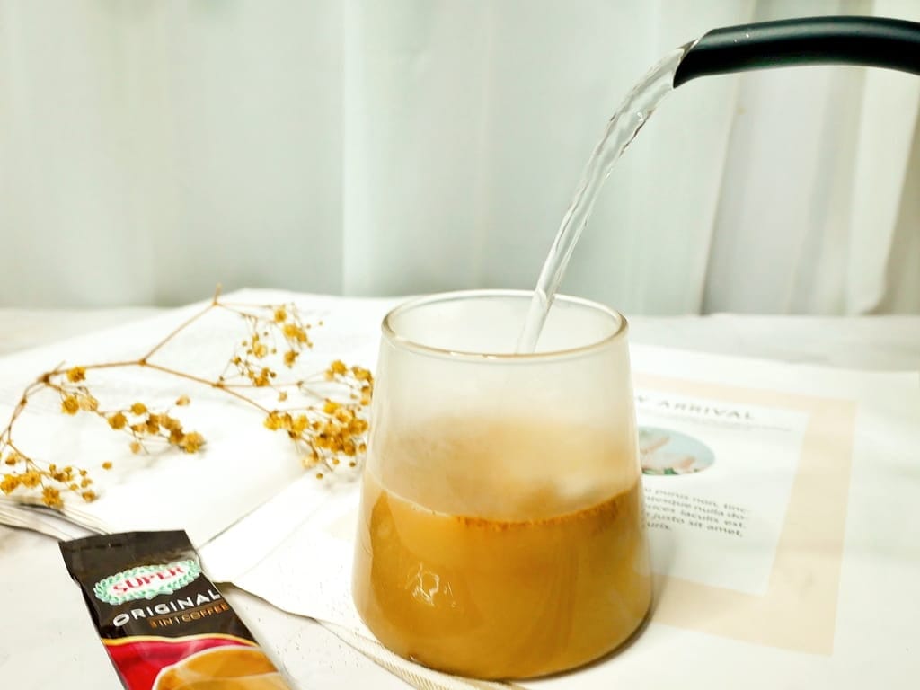｜即溶咖啡推薦｜Super咖啡／奶茶六款開箱心得．沖泡咖啡．網購奶茶．冰冰的喝也濃郁！