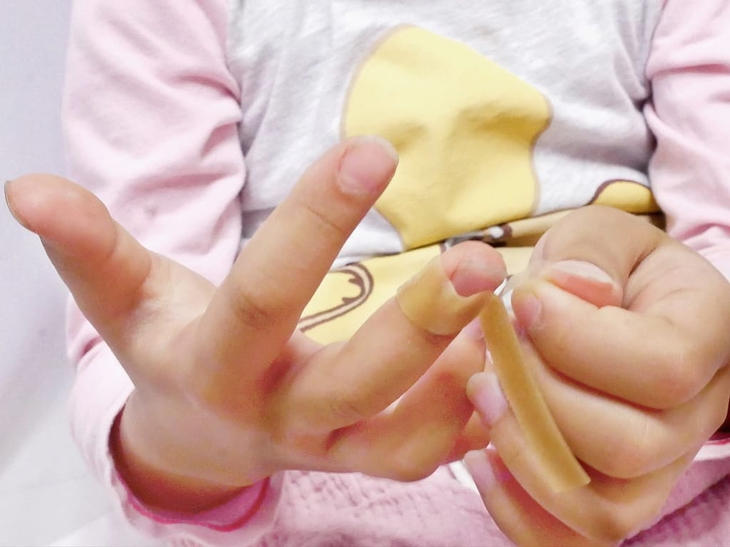 小孩受傷換藥不喊痛!生活居家常備品-康威多愛膚人工皮搭配康威愛康膚銀抗菌敷料,完整呵護傷口 - 第26張圖 小孩受傷換藥不喊痛!生活居家常備品-康威多愛膚人工皮搭配康威愛康膚銀抗菌敷料,完整呵護傷口