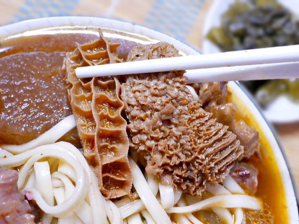 |團購美食|好食圓滿 牛肉麵/ 麻辣鴨血豆腐.超大塊爆汁嫩鴨血.在家輕鬆料理出廚師級美味! - 第17張圖 |團購美食|好食圓滿 牛肉麵/ 麻辣鴨血豆腐.超大塊爆汁嫩鴨血.在家輕鬆料理出廚師級美味!