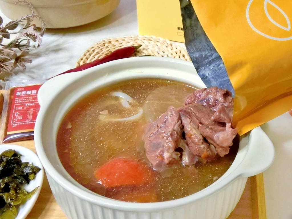 |團購美食|好食圓滿 牛肉麵/ 麻辣鴨血豆腐.超大塊爆汁嫩鴨血.在家輕鬆料理出廚師級美味! - 第22張圖 |團購美食|好食圓滿 牛肉麵/ 麻辣鴨血豆腐.超大塊爆汁嫩鴨血.在家輕鬆料理出廚師級美味!