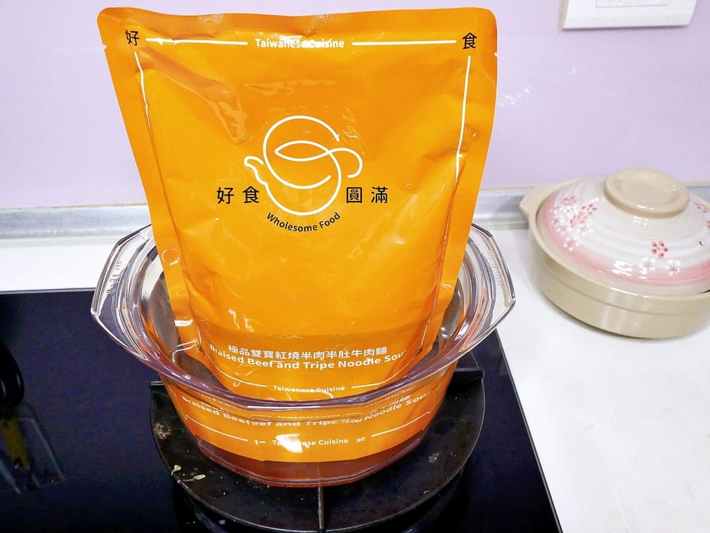 |團購美食|好食圓滿 牛肉麵/ 麻辣鴨血豆腐.超大塊爆汁嫩鴨血.在家輕鬆料理出廚師級美味! - 第8張圖 |團購美食|好食圓滿 牛肉麵/ 麻辣鴨血豆腐.超大塊爆汁嫩鴨血.在家輕鬆料理出廚師級美味!