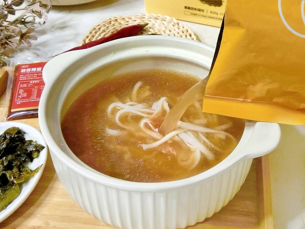 |團購美食|好食圓滿 牛肉麵/ 麻辣鴨血豆腐.超大塊爆汁嫩鴨血.在家輕鬆料理出廚師級美味! - 第21張圖 |團購美食|好食圓滿 牛肉麵/ 麻辣鴨血豆腐.超大塊爆汁嫩鴨血.在家輕鬆料理出廚師級美味!