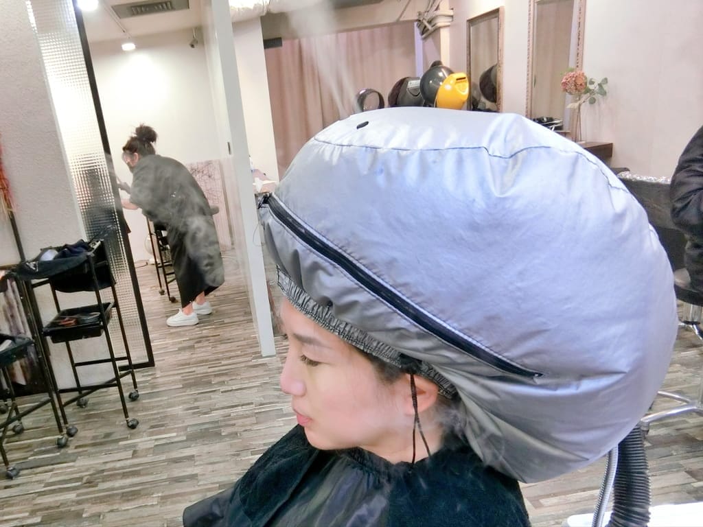 | 東區染髮 | N-Art Hair Styling.韓系髮型,東區髮型師,慵懶系捲髮推薦! - 第33張圖 | 東區染髮 | N-Art Hair Styling.韓系髮型,東區髮型師,慵懶系捲髮推薦!
