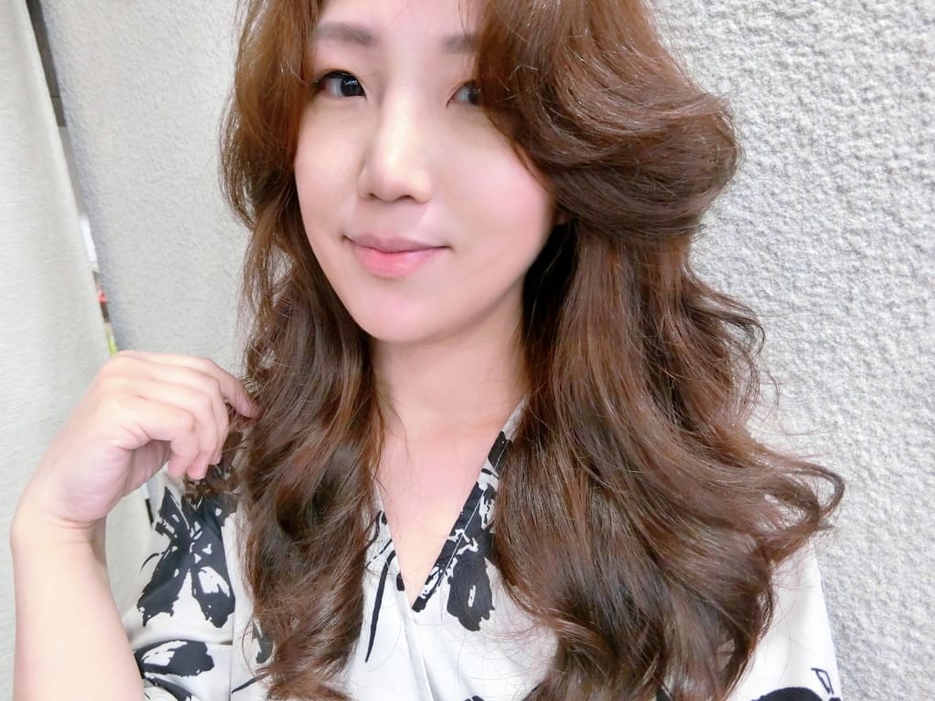 | 東區染髮 | N-Art Hair Styling.韓系髮型,東區髮型師,慵懶系捲髮推薦! - 第40張圖 | 東區染髮 | N-Art Hair Styling.韓系髮型,東區髮型師,慵懶系捲髮推薦!