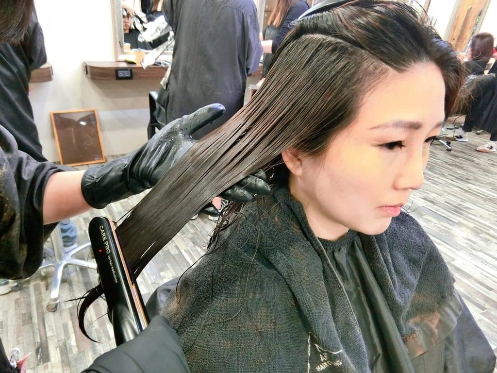 | 東區染髮 | N-Art Hair Styling.韓系髮型,東區髮型師,慵懶系捲髮推薦! - 第30張圖 | 東區染髮 | N-Art Hair Styling.韓系髮型,東區髮型師,慵懶系捲髮推薦!