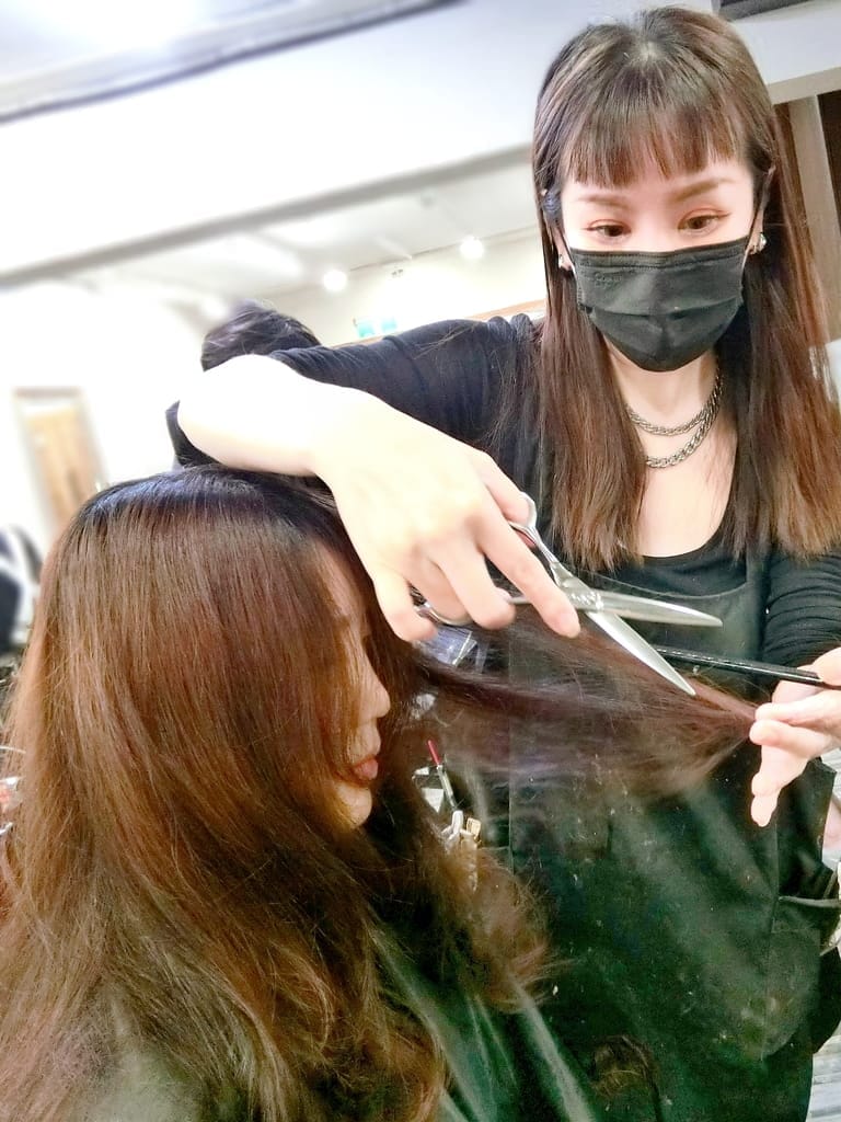 | 東區染髮 | N-Art Hair Styling.韓系髮型,東區髮型師,慵懶系捲髮推薦! - 第16張圖 | 東區染髮 | N-Art Hair Styling.韓系髮型,東區髮型師,慵懶系捲髮推薦!