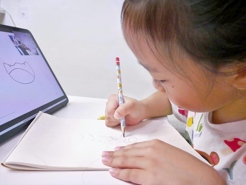 |英文線上課程|Outschool全英學科學習,中文介面操作簡單,免預繳課程費用.兒童線上英文好夥伴,讓孩子自然而然愛上學英文! - 第17張圖 |英文線上課程|Outschool全英學科學習,中文介面操作簡單,免預繳課程費用.兒童線上英文好夥伴,讓孩子自然而然愛上學英文!