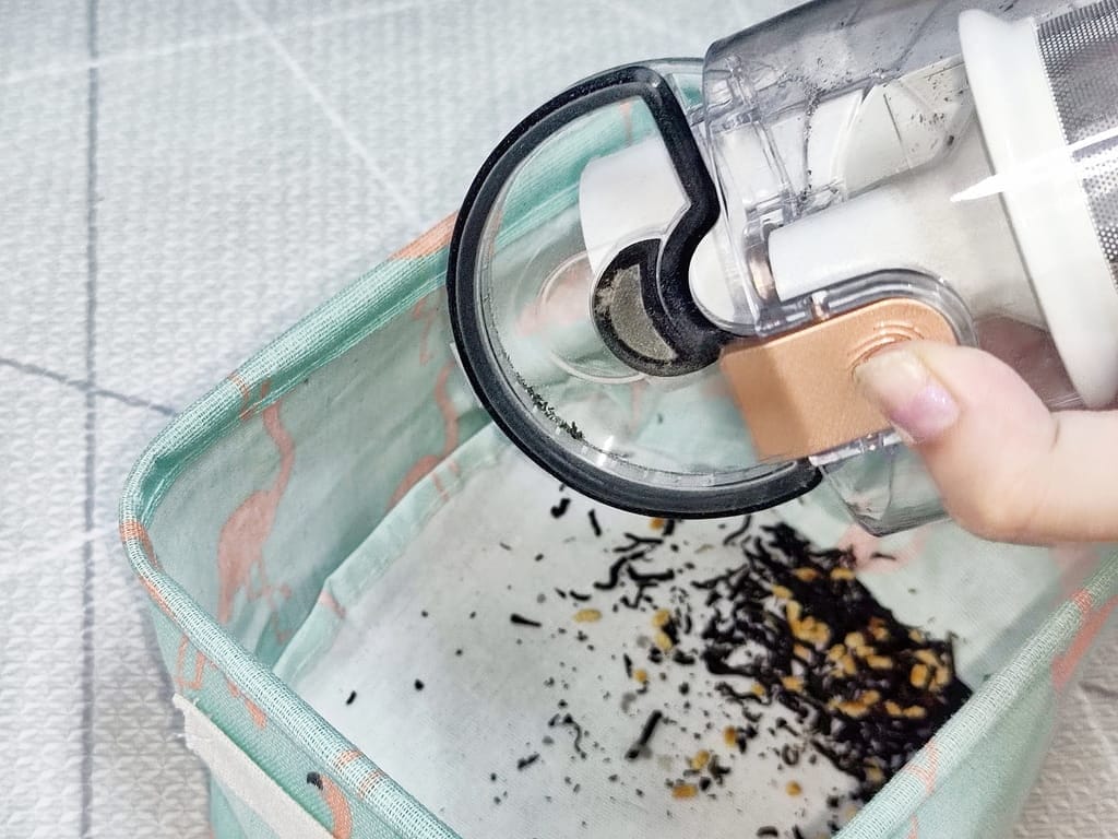 |居家清潔必備|SANSUI山水 輕量濕拖無線吸塵器.吸塵濕拖蟎.一鍵倒塵.雙電池60分鐘續航.一機搞定全部清潔! - 第45張圖 |居家清潔必備|SANSUI山水 輕量濕拖無線吸塵器.吸塵濕拖蟎.一鍵倒塵.雙電池60分鐘續航.一機搞定全部清潔!