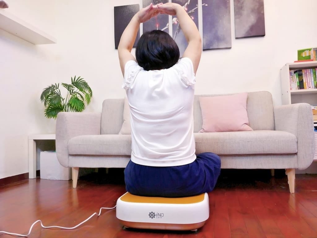 | 律動機使用心得 | iNO太空人垂直律動機．輔助運動讓身體動起來．全家大小都適合！