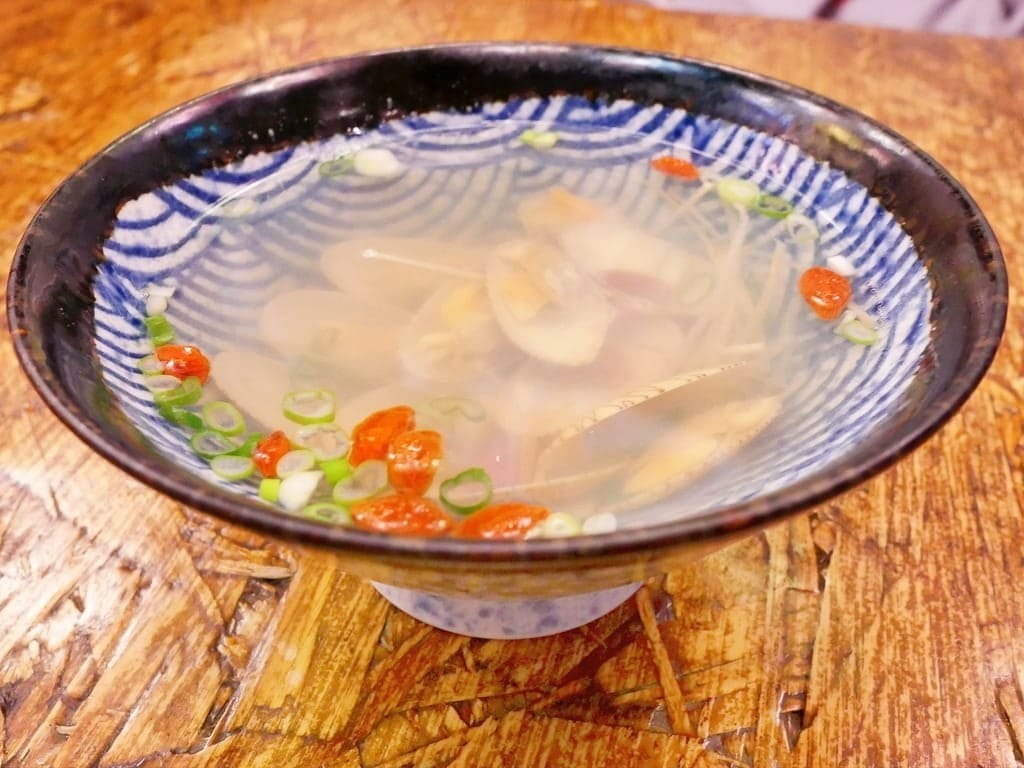 | 大安區丼飯 | 超甲組海鮮丼飯.厚切生魚片超新鮮,平價日本料理店! - 第42張圖 | 大安區丼飯 | 超甲組海鮮丼飯.厚切生魚片超新鮮,平價日本料理店!