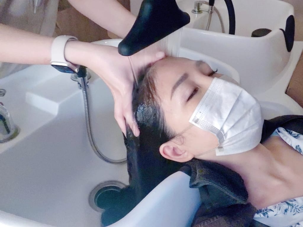 |台北頭皮SPA|EDNA頭皮蘊養中心.微生態淨化修護體驗.搶救頭皮危機.準確檢測頭皮健康狀況! - 第40張圖 |台北頭皮SPA|EDNA頭皮蘊養中心.微生態淨化修護體驗.搶救頭皮危機.準確檢測頭皮健康狀況!