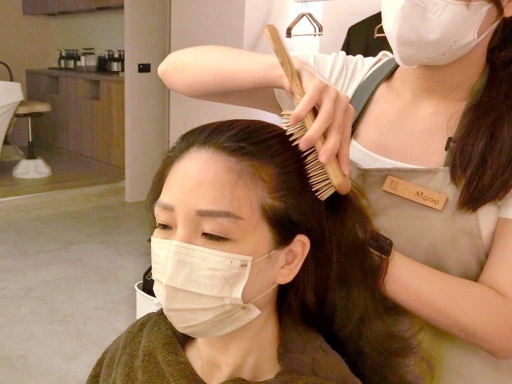 |台北頭皮SPA|EDNA頭皮蘊養中心.微生態淨化修護體驗.搶救頭皮危機.準確檢測頭皮健康狀況! - 第26張圖 |台北頭皮SPA|EDNA頭皮蘊養中心.微生態淨化修護體驗.搶救頭皮危機.準確檢測頭皮健康狀況!