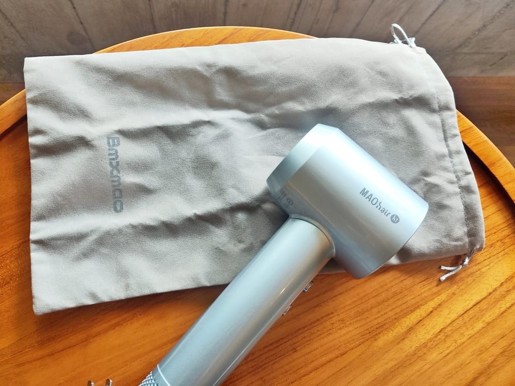 |吹風機推薦|Bmxmao MAO hair H1 水光雙效離子高速吹風機.超大風量+高濃度負離子,居家整髮好輕鬆! - 第17張圖 |吹風機推薦|Bmxmao MAO hair H1 水光雙效離子高速吹風機.超大風量+高濃度負離子,居家整髮好輕鬆!
