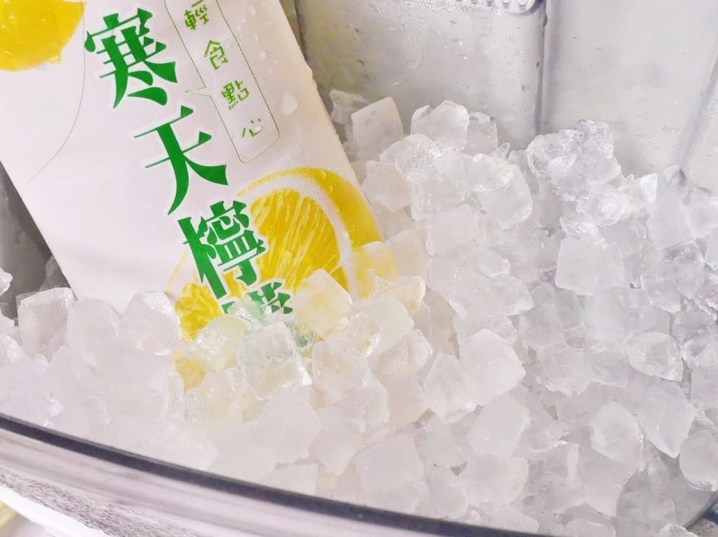 |製冰機推薦|KOHZII 康馳 全自動製冰機,快速製冰.小冰鑽顆粒冰不用等,不耗電設計! - 第17張圖 |製冰機推薦|KOHZII 康馳 全自動製冰機,快速製冰.小冰鑽顆粒冰不用等,不耗電設計!
