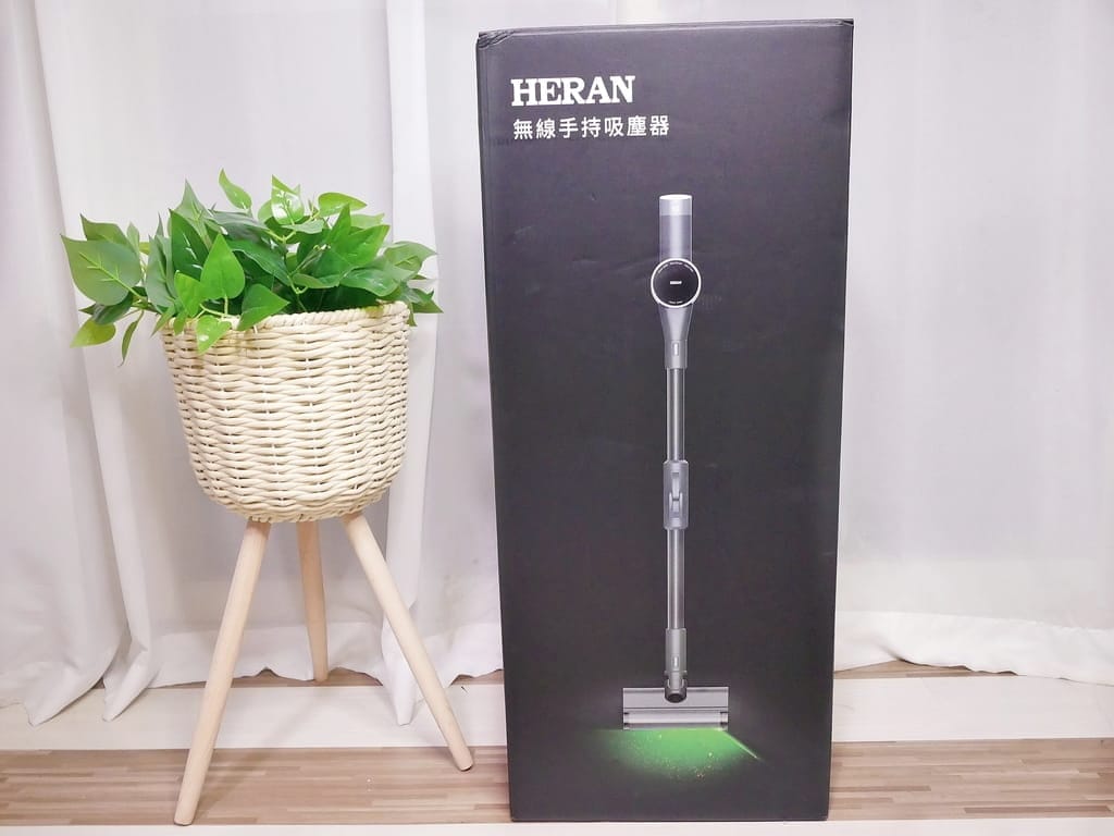 | 手持無線吸塵器推薦 | 禾聯家電 無線吸塵器,69dB低音運轉,外加護眼綠光顯塵,讓打掃更加輕鬆! - 第3張圖 | 手持無線吸塵器推薦 | 禾聯家電 無線吸塵器,69dB低音運轉,外加護眼綠光顯塵,讓打掃更加輕鬆!
