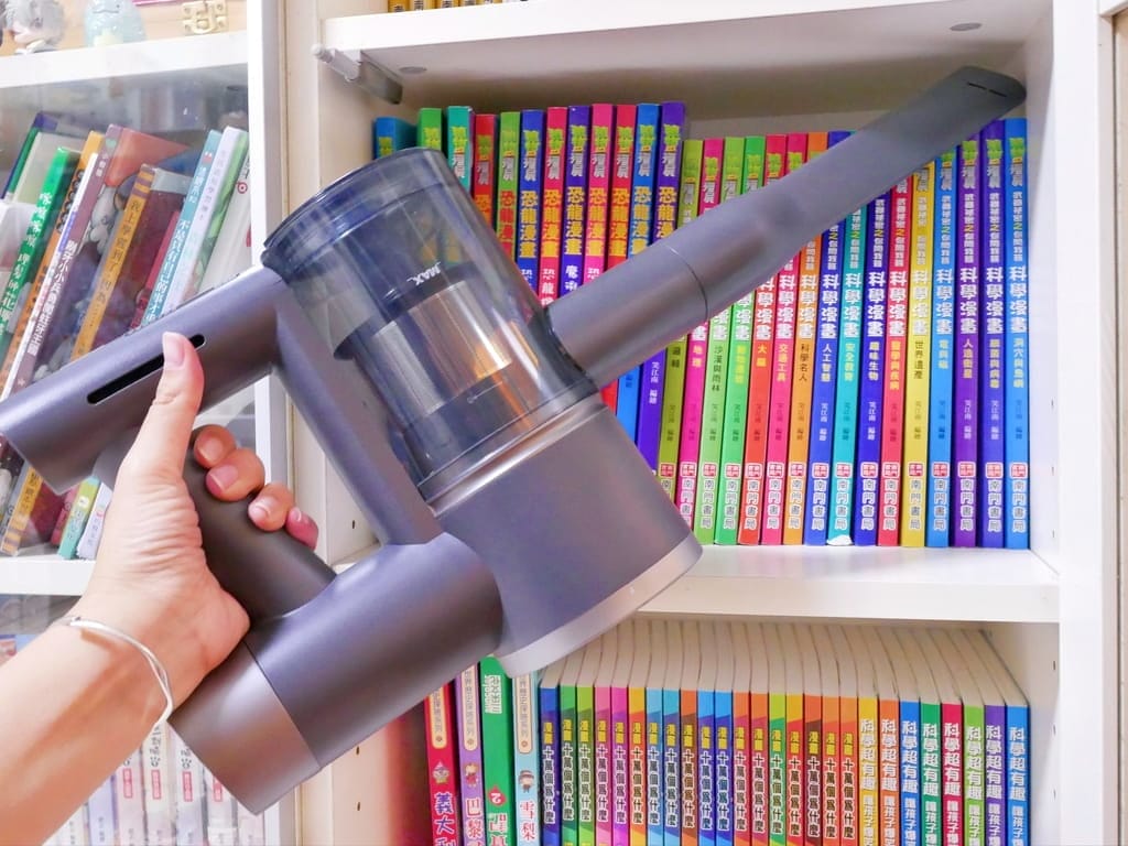 | 手持無線吸塵器推薦 | 禾聯家電 無線吸塵器,69dB低音運轉,外加護眼綠光顯塵,讓打掃更加輕鬆! - 第38張圖 | 手持無線吸塵器推薦 | 禾聯家電 無線吸塵器,69dB低音運轉,外加護眼綠光顯塵,讓打掃更加輕鬆!