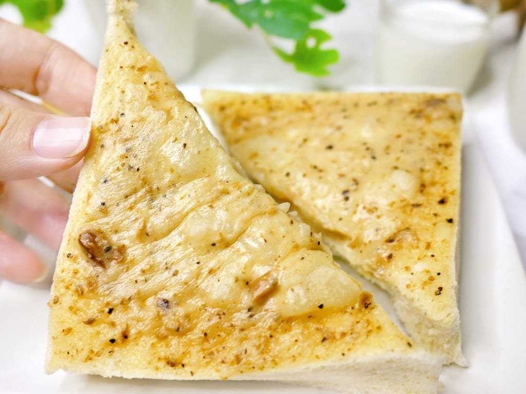 |宅配美食|賴董土司R.Pone.團購冷凍厚片吐司,早餐/點心/宵夜首選! - 第33張圖 |宅配美食|賴董土司R.Pone.團購冷凍厚片吐司,早餐/點心/宵夜首選!