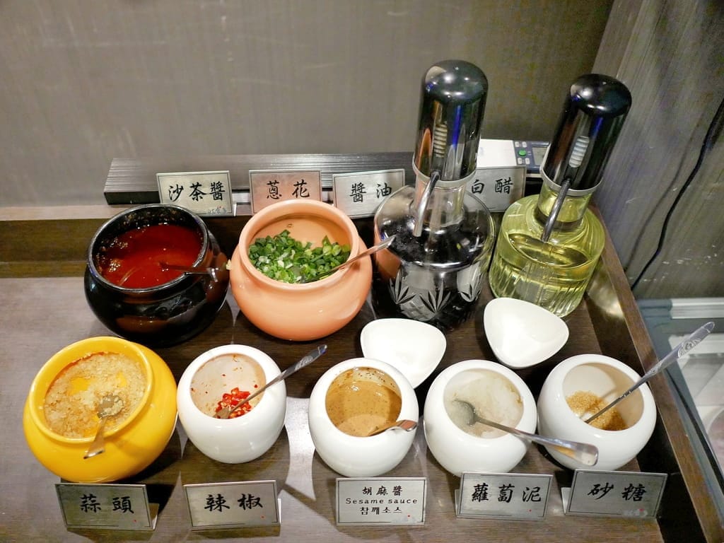 |平價火鍋推薦|好食多涮涮鍋-雙城店.火鍋界最浮誇大份量.18盎司肉品+海鮮一次滿足.小熊冰磚超可愛! - 第14張圖 |平價火鍋推薦|好食多涮涮鍋-雙城店.火鍋界最浮誇大份量.18盎司肉品+海鮮一次滿足.小熊冰磚超可愛!