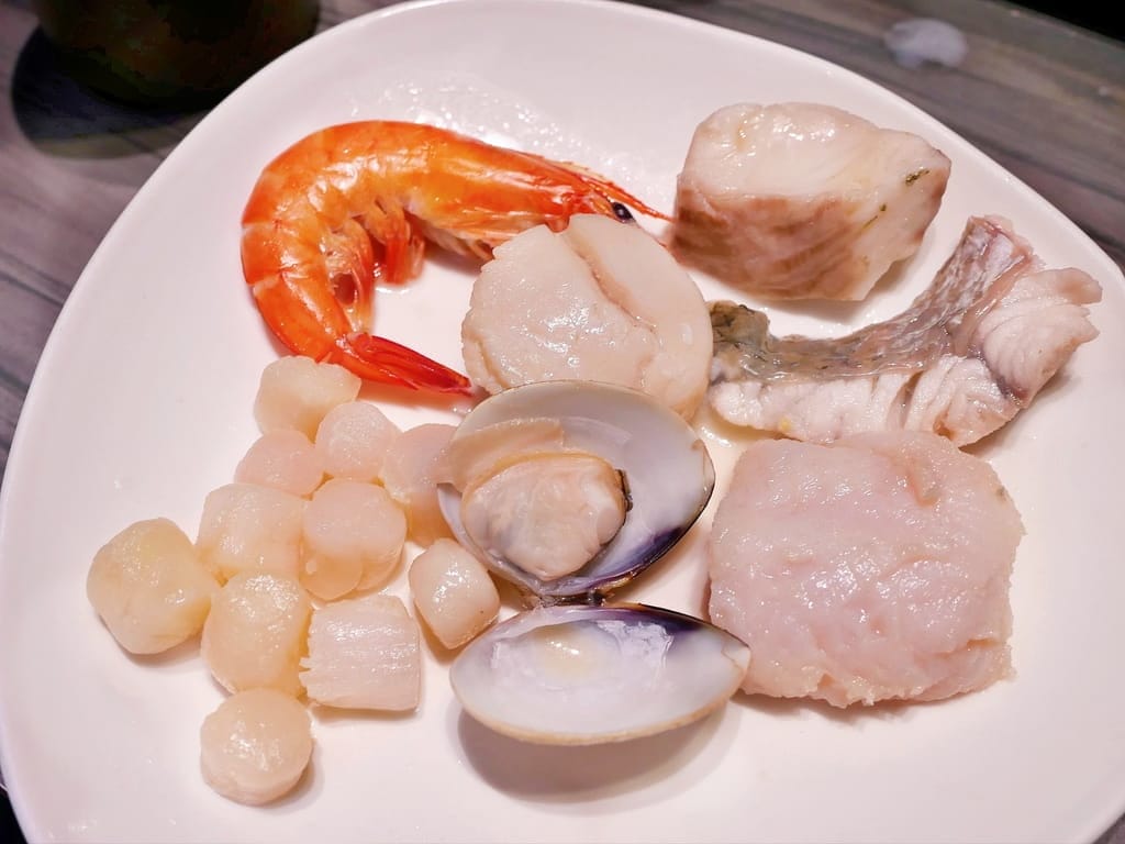 |平價火鍋推薦|好食多涮涮鍋-雙城店.火鍋界最浮誇大份量.18盎司肉品+海鮮一次滿足.小熊冰磚超可愛! - 第47張圖 |平價火鍋推薦|好食多涮涮鍋-雙城店.火鍋界最浮誇大份量.18盎司肉品+海鮮一次滿足.小熊冰磚超可愛!