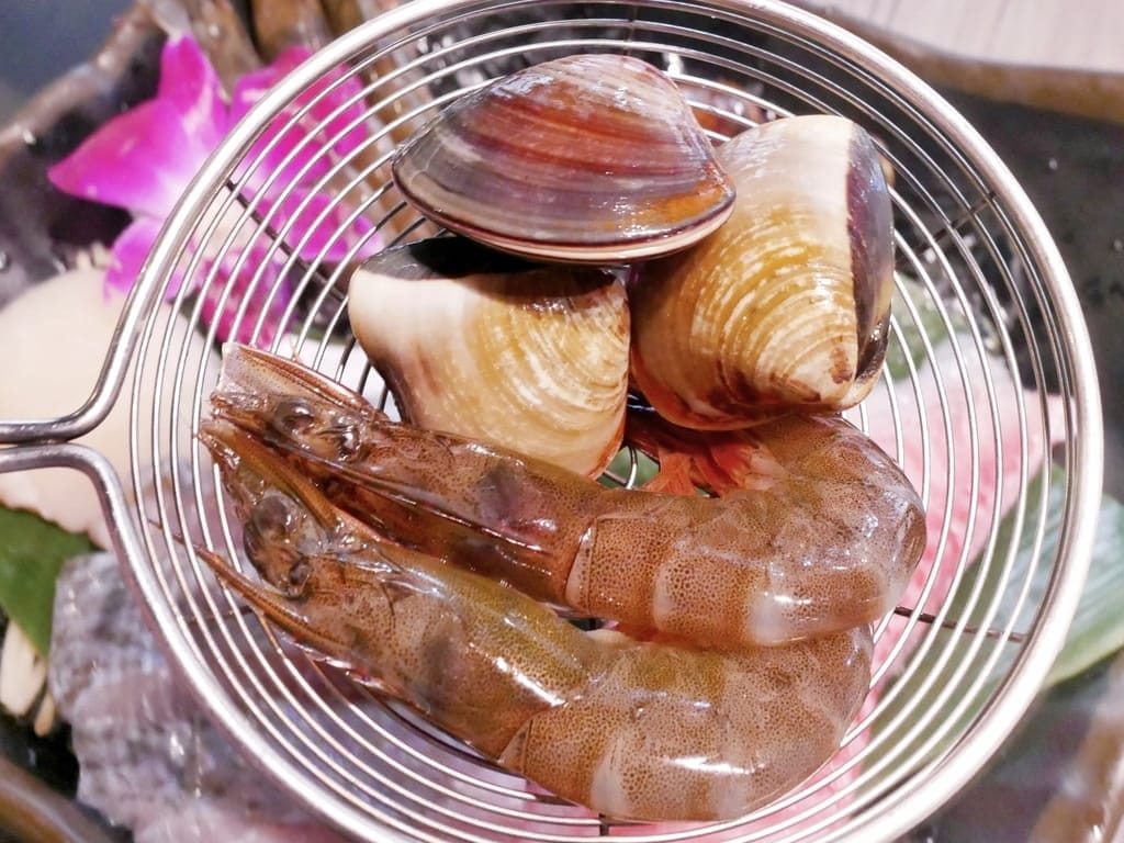 |平價火鍋推薦|好食多涮涮鍋-雙城店.火鍋界最浮誇大份量.18盎司肉品+海鮮一次滿足.小熊冰磚超可愛! - 第44張圖 |平價火鍋推薦|好食多涮涮鍋-雙城店.火鍋界最浮誇大份量.18盎司肉品+海鮮一次滿足.小熊冰磚超可愛!