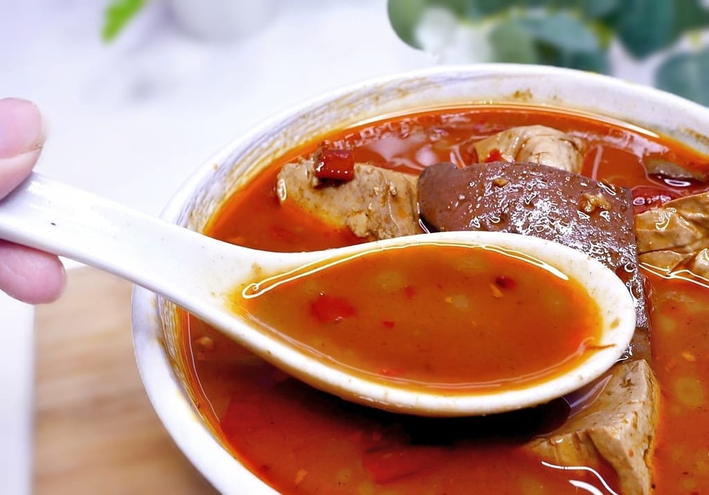 |宅配美食|發票怪獸x何秋美食聯名 雙醬拌麵.濃郁滋味,滿足無辣不歡的吃貨! - 第28張圖 |宅配美食|發票怪獸x何秋美食聯名 雙醬拌麵.濃郁滋味,滿足無辣不歡的吃貨!