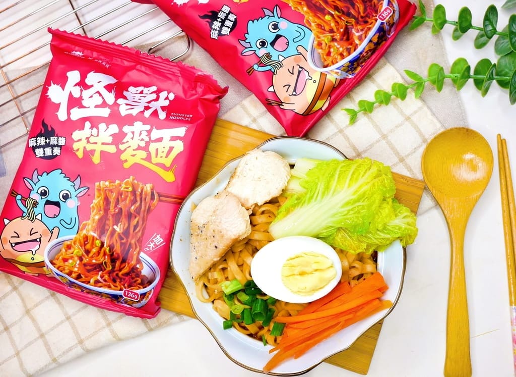 |宅配美食|發票怪獸x何秋美食聯名 雙醬拌麵.濃郁滋味,滿足無辣不歡的吃貨! - 第36張圖 |宅配美食|發票怪獸x何秋美食聯名 雙醬拌麵.濃郁滋味,滿足無辣不歡的吃貨!