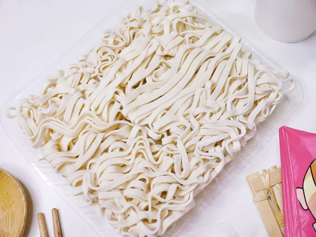 |宅配美食|發票怪獸x何秋美食聯名 雙醬拌麵.濃郁滋味,滿足無辣不歡的吃貨! - 第9張圖 |宅配美食|發票怪獸x何秋美食聯名 雙醬拌麵.濃郁滋味,滿足無辣不歡的吃貨!
