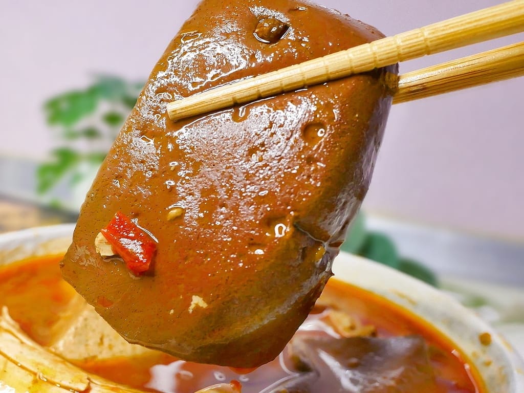 |宅配美食|發票怪獸x何秋美食聯名 雙醬拌麵.濃郁滋味,滿足無辣不歡的吃貨! - 第26張圖 |宅配美食|發票怪獸x何秋美食聯名 雙醬拌麵.濃郁滋味,滿足無辣不歡的吃貨!