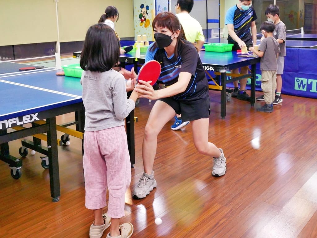 | 台北市兒童桌球訓練班 | 大安區乒乓島兒童桌球教學教室.培養兒童專注力的運動.趣味性室內運動! - 第23張圖 | 台北市兒童桌球訓練班 | 大安區乒乓島兒童桌球教學教室.培養兒童專注力的運動.趣味性室內運動!