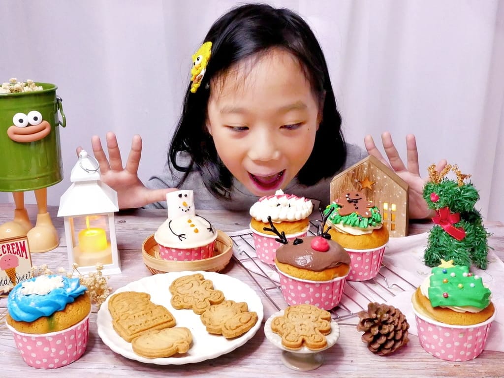 | 聖誕甜點 | 愛維爾手感烘培.聖誕杯子蛋糕/聖誕造型餅乾.滿滿聖誕節氛圍~ - 第29張圖 | 聖誕甜點 | 愛維爾手感烘培.聖誕杯子蛋糕/聖誕造型餅乾.滿滿聖誕節氛圍~