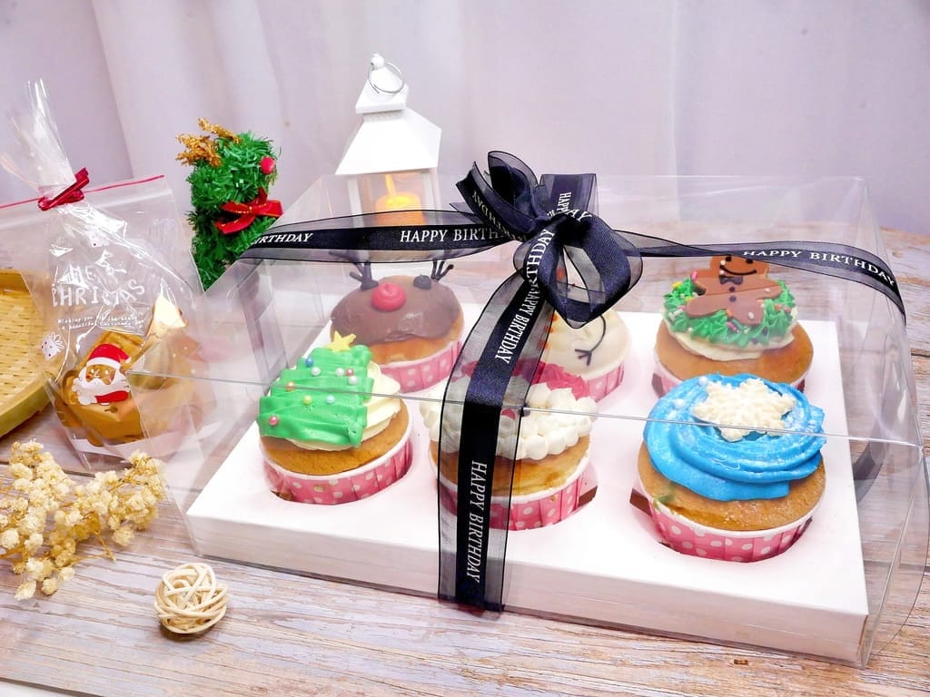 | 聖誕甜點 | 愛維爾手感烘培.聖誕杯子蛋糕/聖誕造型餅乾.滿滿聖誕節氛圍~ - 第9張圖 | 聖誕甜點 | 愛維爾手感烘培.聖誕杯子蛋糕/聖誕造型餅乾.滿滿聖誕節氛圍~