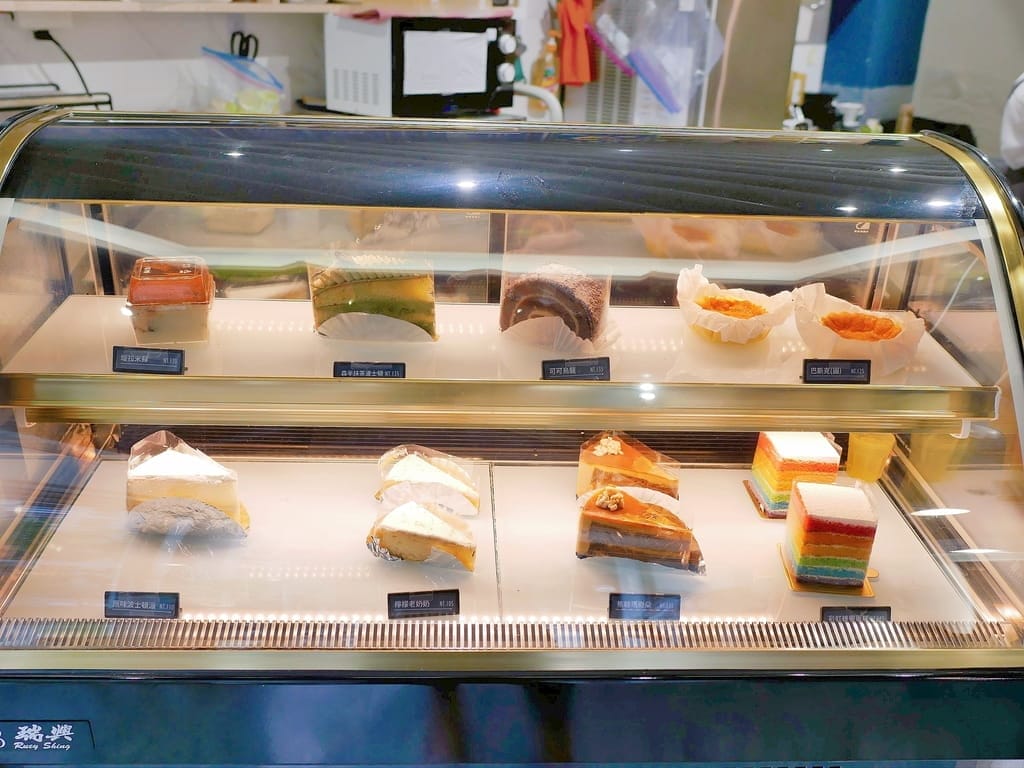 | 三重咖啡館推薦 | 可集咖啡-三重集英門市.輕食甜點,蛋糕好拍又好吃! - 第7張圖 | 三重咖啡館推薦 | 可集咖啡-三重集英門市.輕食甜點,蛋糕好拍又好吃!